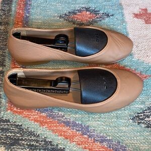 Thursday Boot Company Tan/Beige Leather Flats Sz 7.5